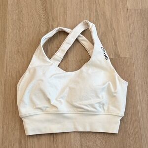 DFYNE small white sports bra
